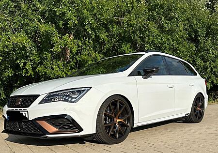 Seat Leon 2.0 TSI CUPRA R 4Drive DSG Sportstourer...