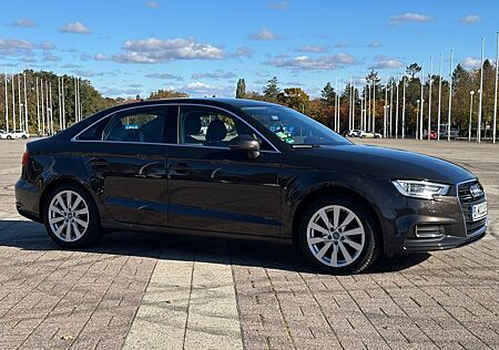 Audi A3 Limousine 1.4 TFSI cod ultra S tronic -