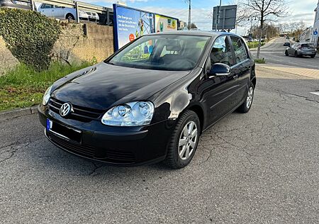 VW Golf Volkswagen V Lim. Trendline / Gepflegt Neue tüv