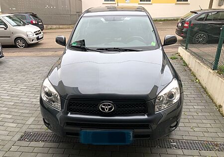 Toyota RAV 4 2.0-l-VVT-i 4x4 Automatik Anthrazit