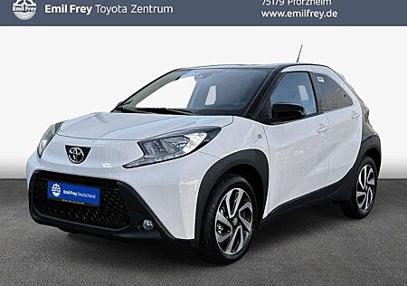 Toyota Aygo (X) Black & White