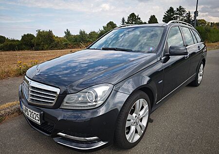 Mercedes-Benz C 300 CDI 4MATIC T BlueEFF. ELEG. Autom. ELE...