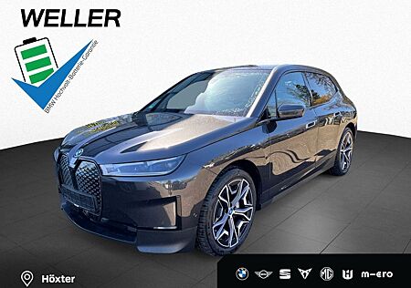 BMW iX xDr40 SkyLo,AHK,incl.1.000,- Euro Ladeguth.