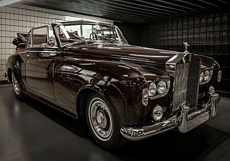 Rolls-Royce Silver Spirit Silver Cloud III DHC
