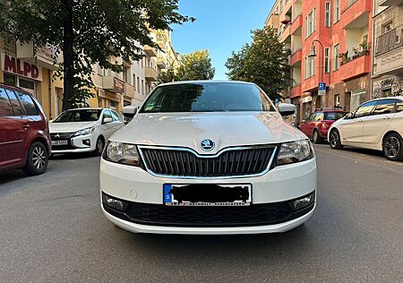 Skoda Rapid 1.0 TSI Ambition Spaceback,Klima