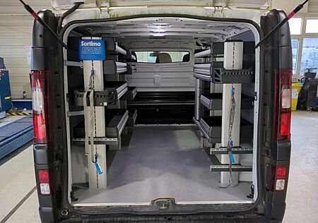 Renault Trafic Kasten L1H1 3,0t Komfort Sortimo+NAVI