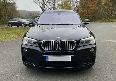 BMW X3 xDrive30d - M-Paket, AHK, Pano-Dach, Leder