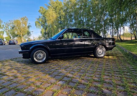 BMW 325i CABRIO H-Kennzeichen