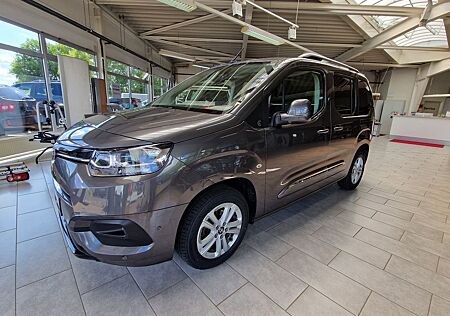 Toyota Pro Ace Proace CITY Verso L1*Team Deutschland*Navi*Pano*