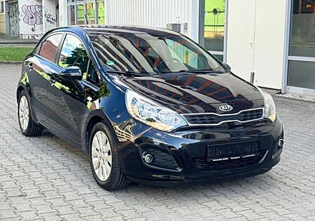 Kia Rio FIFA World Cup Edition