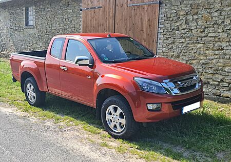 Isuzu D-Max Space Cab Auflastung 3,5T für Wohnkabine