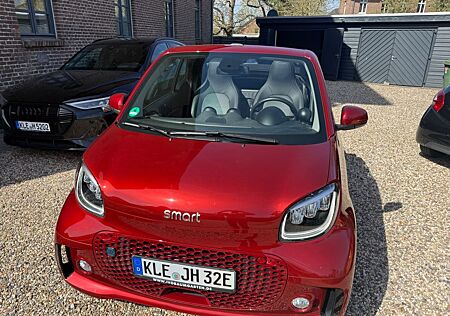 Smart ForTwo cabrio 60kW EQ JBL, Brabus, Carbon