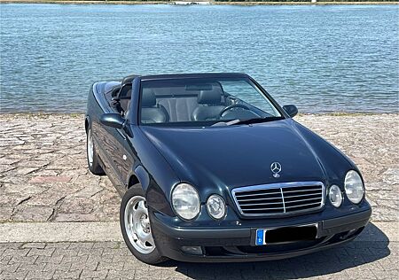 Mercedes-Benz CLK 230 KOMPRESSOR SPORT CABRIO