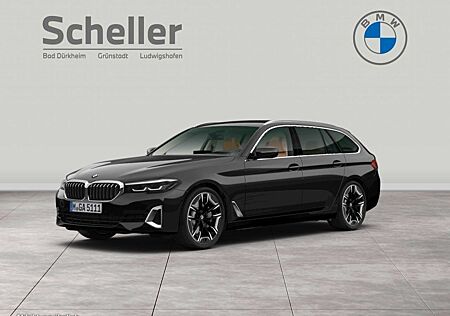 BMW 530d xDrive Touring Luxury Line DAB WLAN RFK