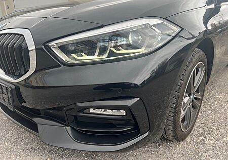 BMW 118 gebraucht kaufen BMW 118 SPORTLINE RFK DIG.TACHO VOLLEDER CARPLAY APPS