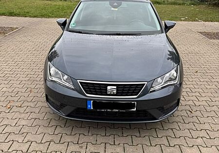 Seat Leon gebraucht kaufen Seat Leon ST 1.6 TDI Automatik