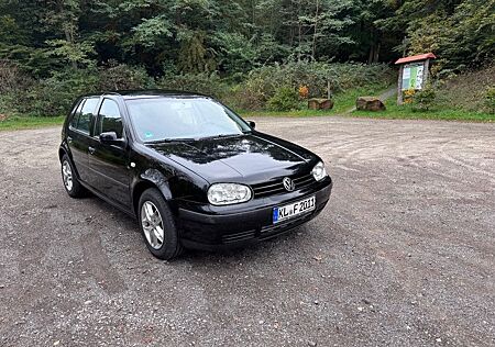 VW Golf Volkswagen