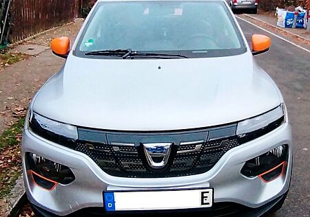 Dacia Spring + CCS (schnellladefähig)