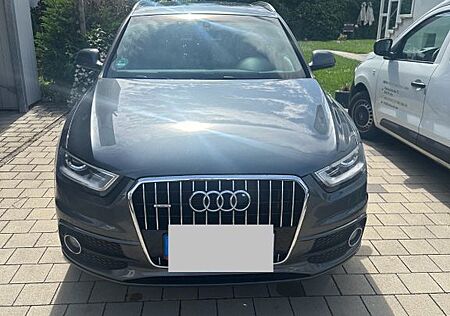 Audi Q3 2.0 TDI 3XSline Wie Neu!!!