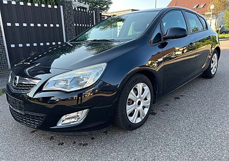 Opel Astra J Limousine Design Tempo Klima PDC 76TKM