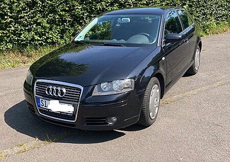 Audi A3 1.6 Attraction Attraction