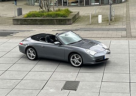 Porsche 996 Carrera Cabriolet Carrera - Garagengold