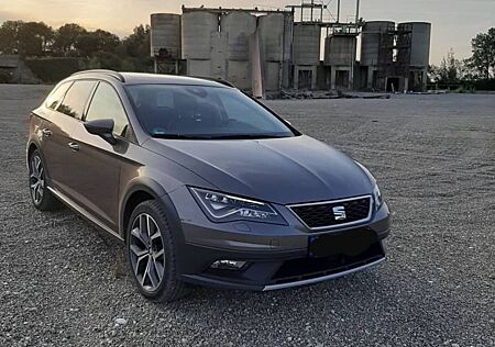 Seat Leon X-PERIENCE 2.0 TDI 135kW 4Drive DSG X-P...