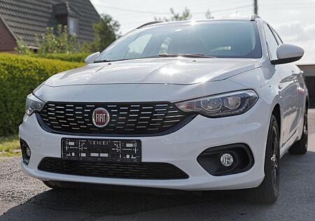 Fiat Tipo Kombi 1.6 MultiJet Diesel Euro 6 TÜV neu