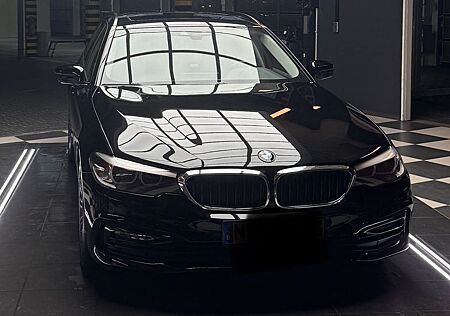 BMW 530d xDrive A -