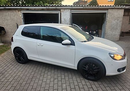 VW Golf Volkswagen 1.2 TSI 63 kW Team Team