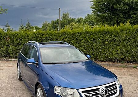 VW Passat Variant Volkswagen Passat R36 Variant, Scheckheftgepflegt