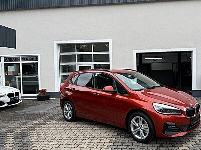BMW 218d xDr Navi LED Autom Temp DAB 17 Zoll PDC