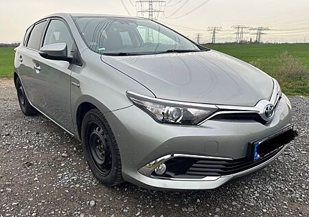 Toyota Auris Hybrid Executive 1,8-l-VVT-i. Kammera
