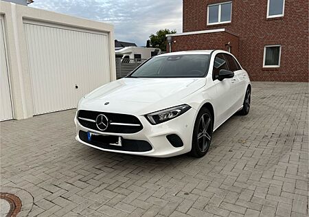 Mercedes-Benz A 200 -