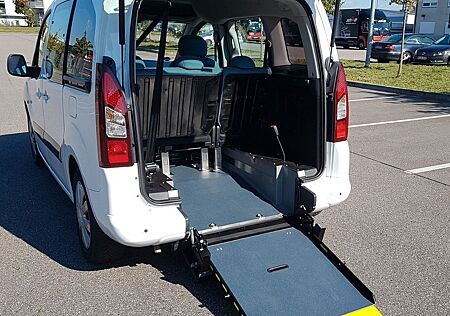 Citroën Berlingo gebraucht kaufen Citroën Berlingo HDi 90 mit Rollstuhlumbau / Rampe