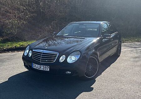 Mercedes-Benz E 200 CDI, 2 Hd. Rentnerfahrzeug
