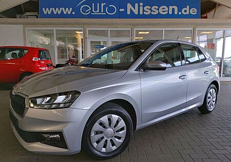 Skoda Fabia 1,0 TSI DSG7 Selection LED PDC SITZHEIZUNG