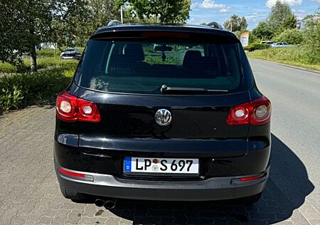 VW Tiguan Volkswagen NEU TÜV 2 JAHRE BIS 2027!