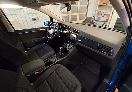 VW Touran Volkswagen 2.0 TDI SCR 85kW UNITED