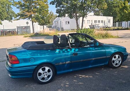 Opel Astra 1.8 16V Cabrio Cabrio