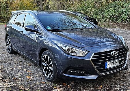 Hyundai i40 1.7 CRDi 104kW blue Trend