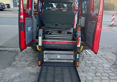 Ford Transit FT300 LE ,mit el. Rollstuhl Einrichtung