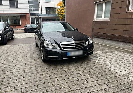 Mercedes-Benz E 350 CDI 4MATIC BlueEFFICIENCY AVANTG. AVAN...