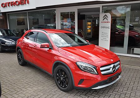 Mercedes-Benz GLA 200 CDI NAVI SHZ T-Leder +SCHALTER +