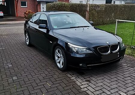 BMW 525d A -