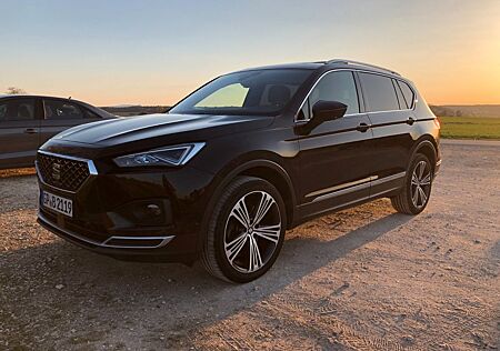 Seat Tarraco Xcellence 4Drive DSG PANO AHK LED Standh