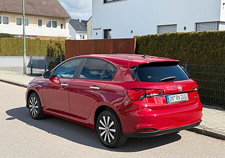 Fiat Tipo 1.6 MultiJet EASY DCT EASY