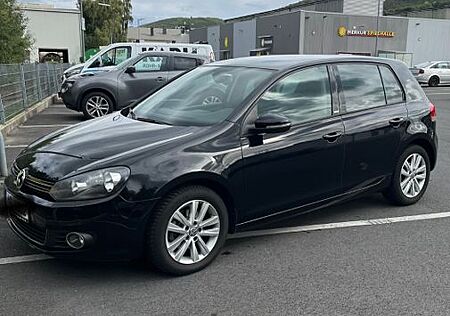 VW Golf Volkswagen 1.2 TSI 63 kW Style Style