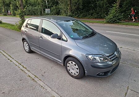 VW Golf Volkswagen Plus V Trendline*1,6*E4*KLIMAAUTOMATIK*AHK