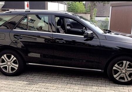 Mercedes-Benz ML 350 BlueTEC 4MATIC -